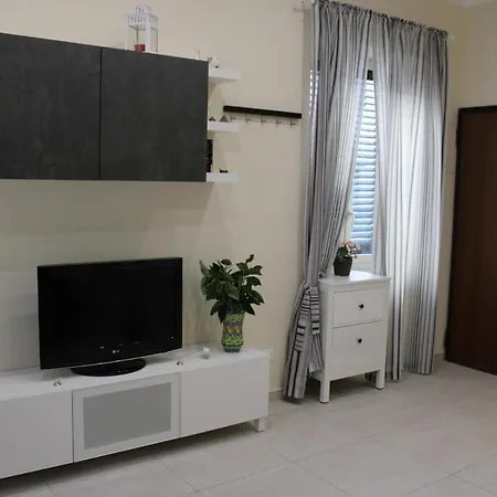 Lägenhet Casetta Delia